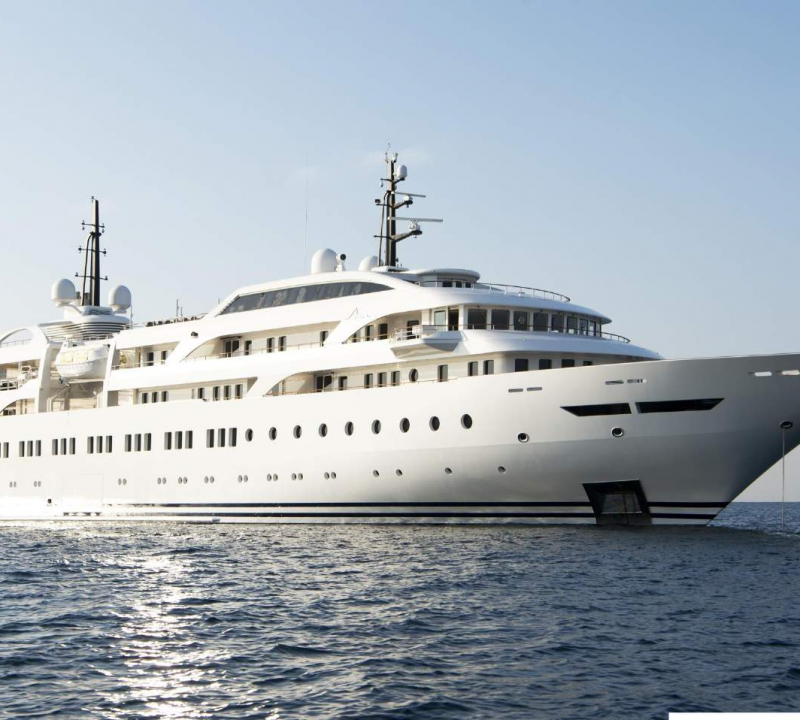 Yacht SYMPHONY, Feadship CHARTERWORLD Luxury Superyacht Charters